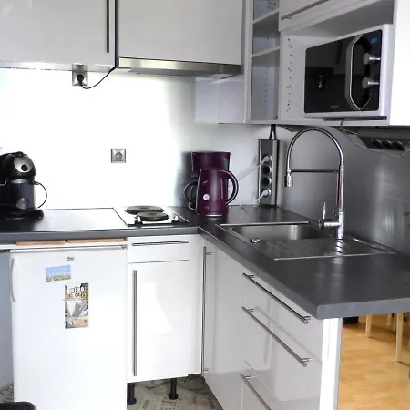 Appartamento - 3 Pièces Proche Avec Piscine Et Tennis - Fr-1-487-303 *