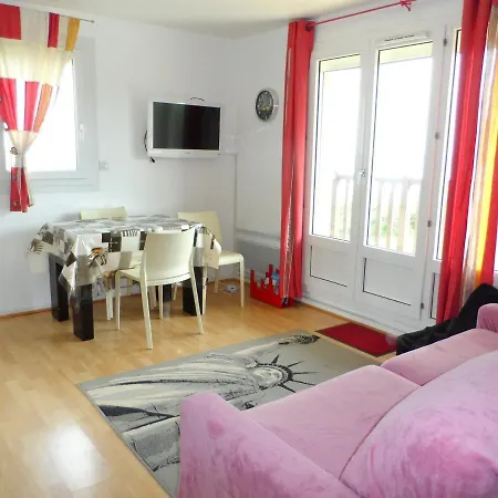 Appartement - 3 Pieces Proche Avec Piscine Et Tennis - Fr-1-487-303