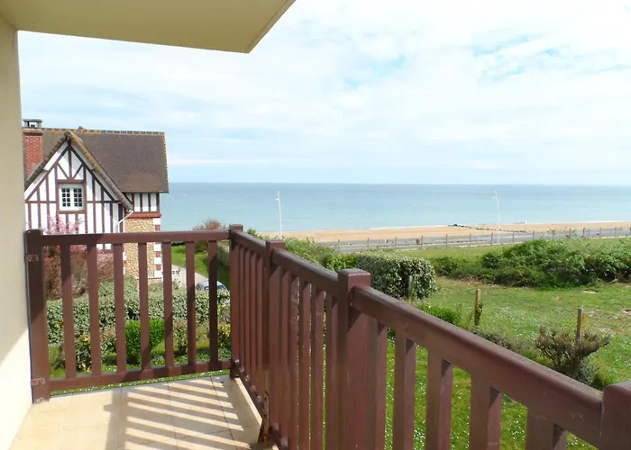 - 3 Pieces Proche Avec Piscine Et Tennis - Fr-1-487-303